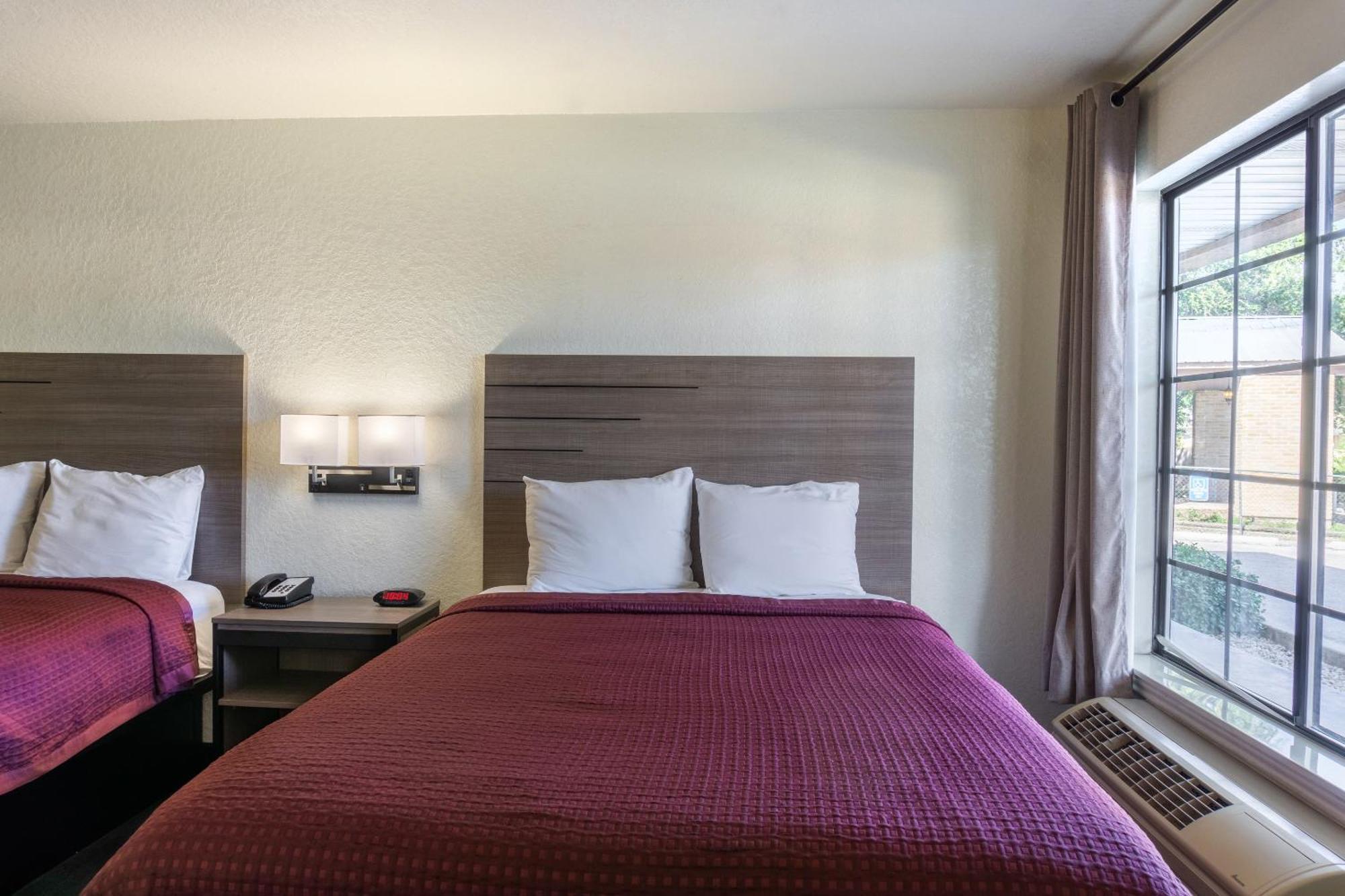Hotel Oyo Inn&suites Medical Center 2*